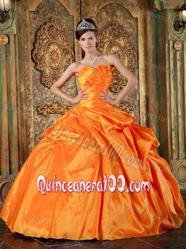 Attractive Taffeta Ruching Strapless Dresses for a Quince in Orange