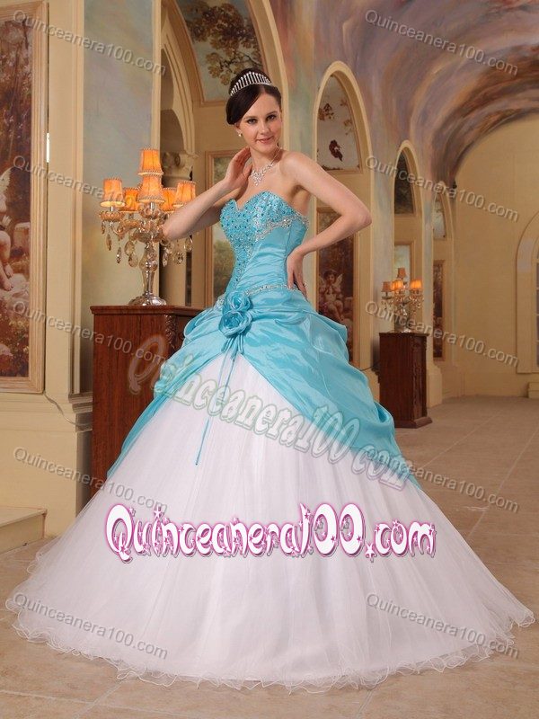 Taffeta and Tulle Beading Sweetheart Quince Dress in Blue and White