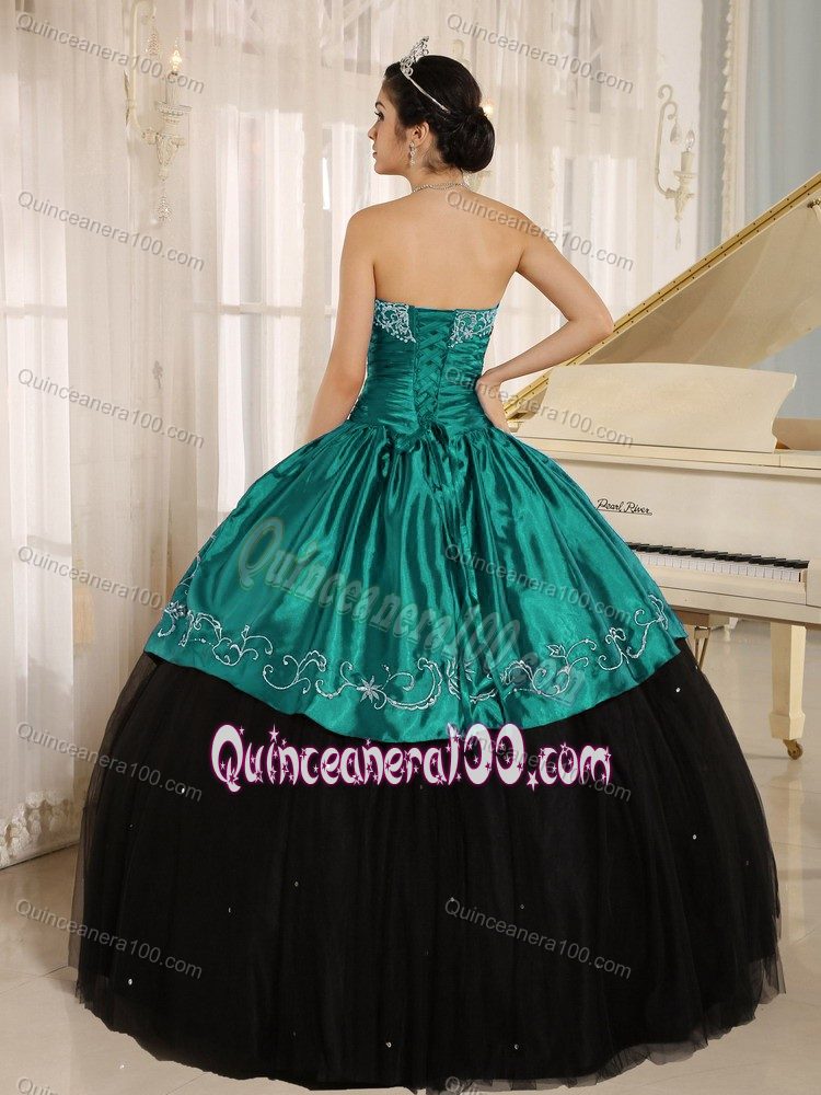 Cheap Turquoise and Black Quinceanera Gown Beaded Appliqued