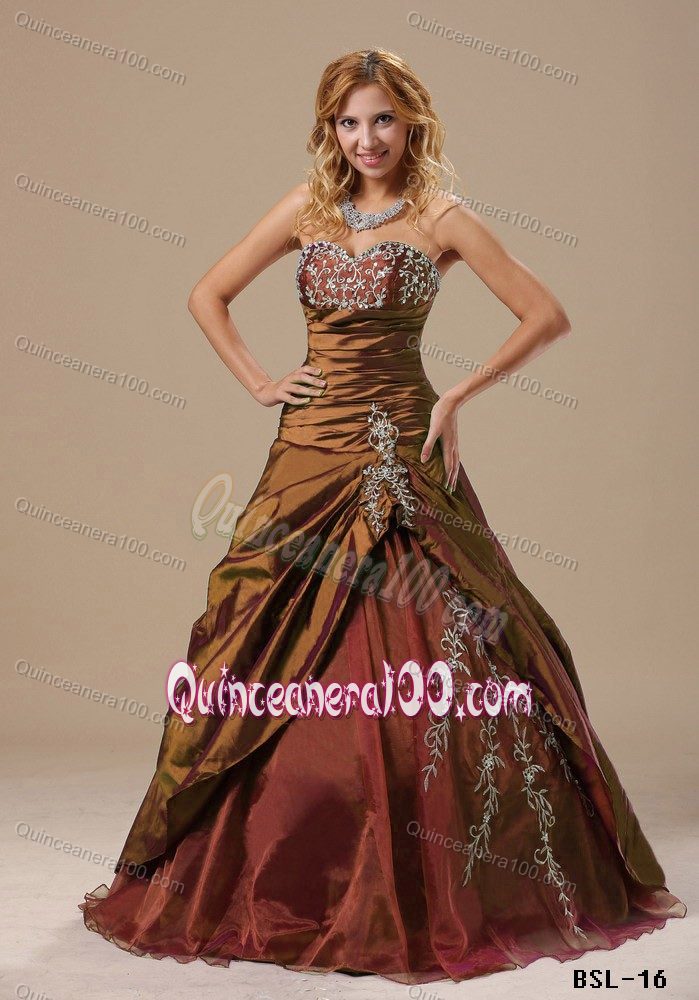 A-line Sweetheart Appliqued Brown Quinces Dresses under 200