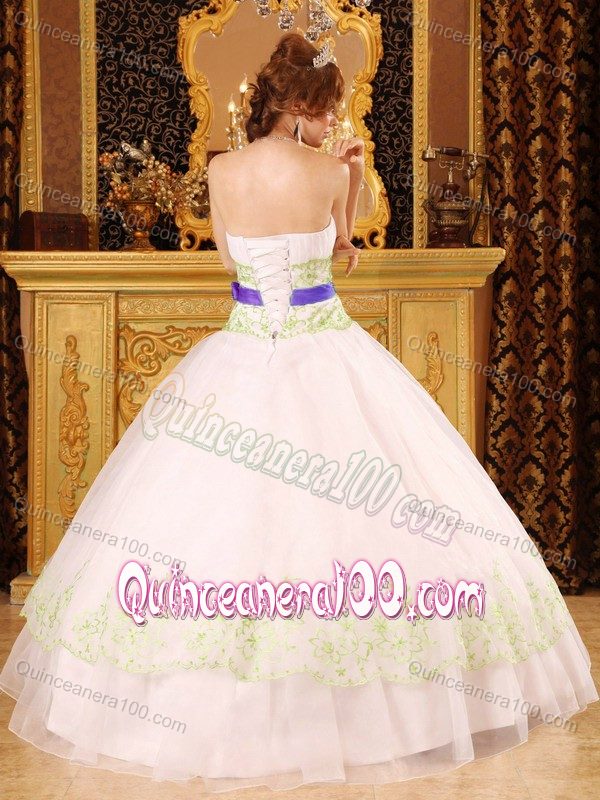 White Ball Gown Strapless Appliqued Sweet 16 Dress Low Price