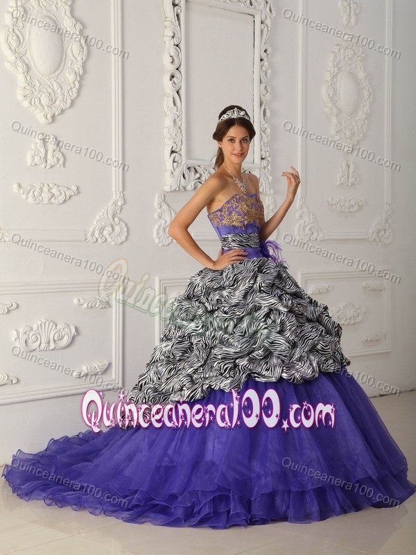 Unique Strapless Ruffled Quince Dress with Zebra Decorate Pick-ups