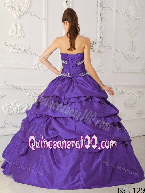 Taffeta and Tulle Appliques Quince Dresses with Pick-ups