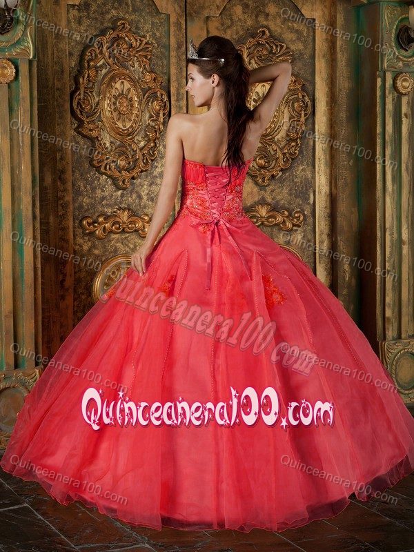 Red Sweetheart Floor-length Quinceanera Dresses with Appliques