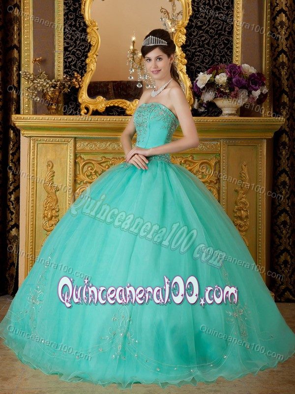 Noble Turquoise Organza Strapless Quinceanera Dress with Beadings