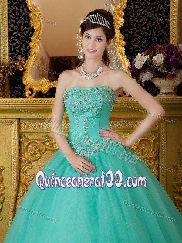 Noble Turquoise Organza Strapless Quinceanera Dress with Beadings