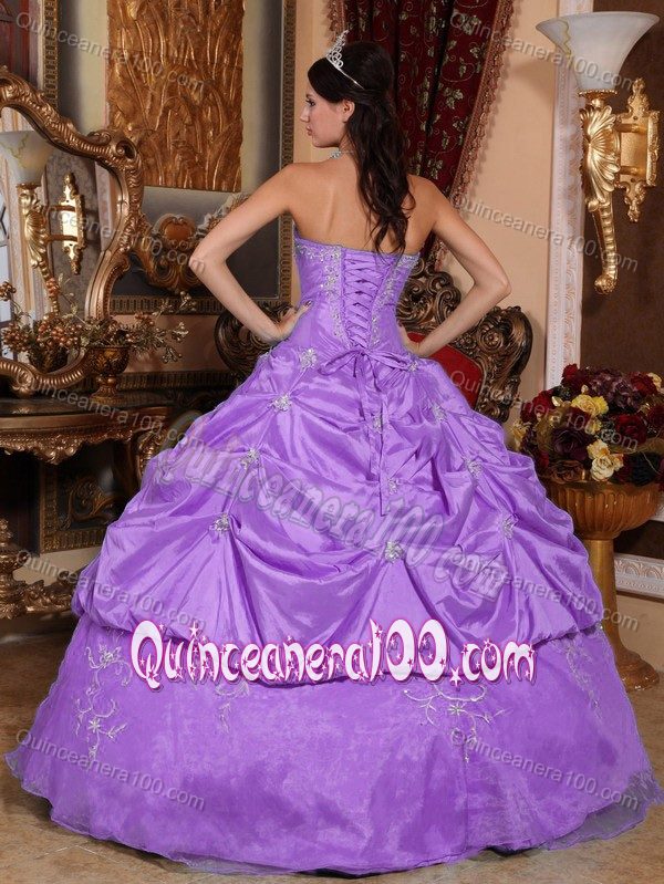 Strapless Beaded Quince Dresses in Lilac with Pick-ups