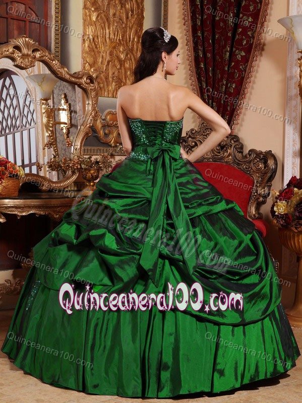 Strapless Green Quinceanera Dress in Taffeta with Beading