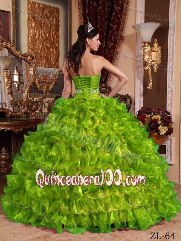 Spring Green Sweetheart Quinceanera Gowns with Ruches and Ruffled Skirt