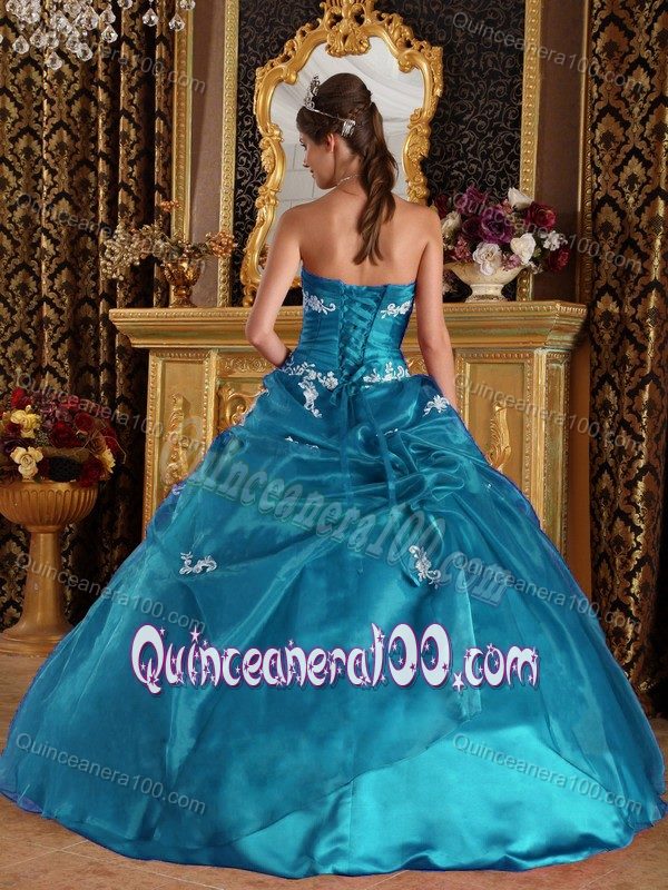 Popular Ball Gown Teal Quinceanera Dress with White Appliques