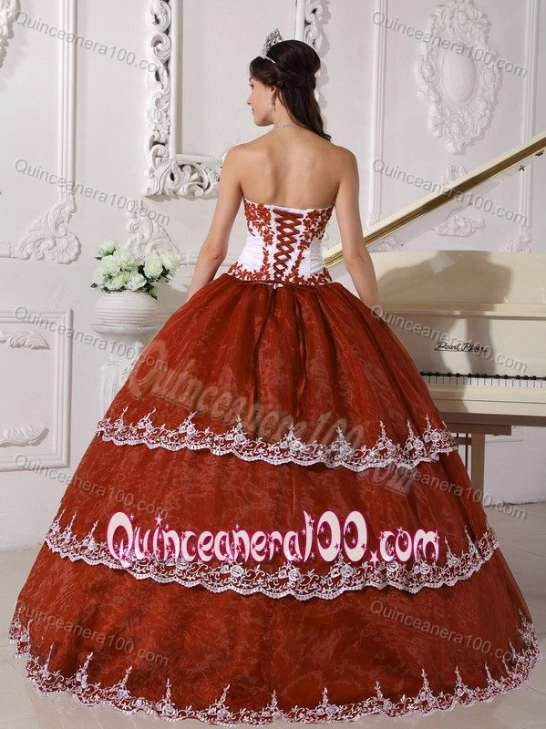 Design Appliqued Rust Red and White Lace-up Sweet 15 Dresses