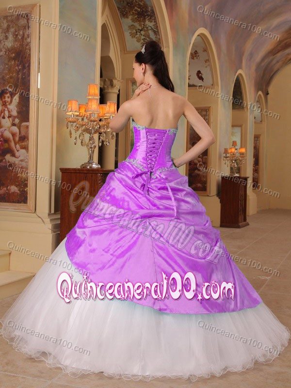 Flowers Beaded Lavender and White Quinceanera Dresses Factory