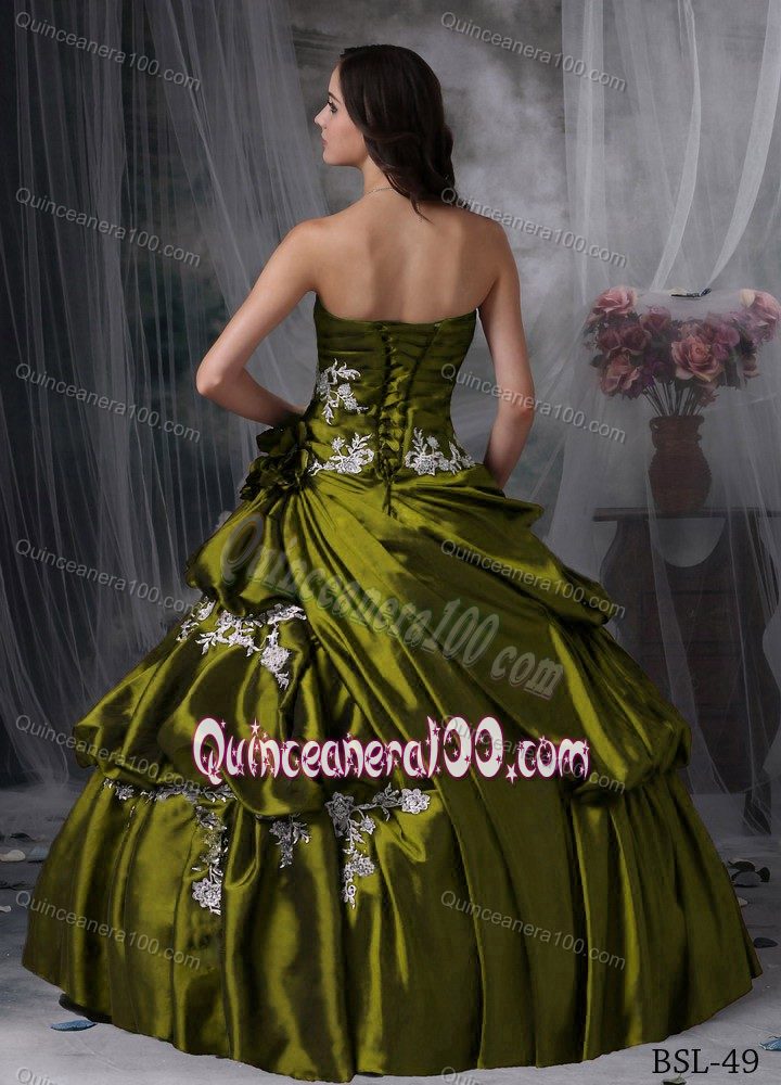 Olive Green Pick-ups Appliques Ruffled Quince Gowns Dresses