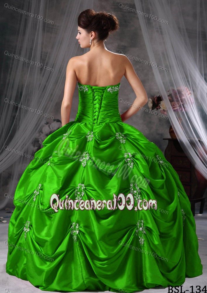 Grass Green Ruched Bodice Pick-ups Quinceanera Gowns Dresses