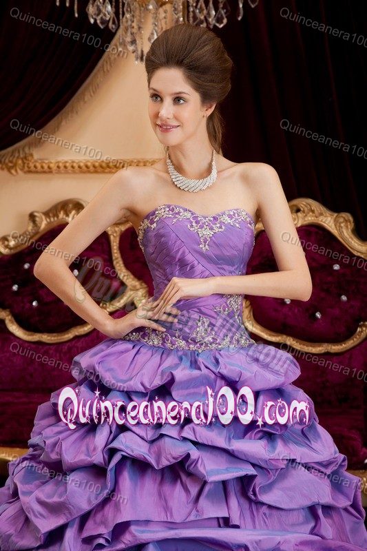 Mature Pick Ups Purple Dress for Sweet 15 with White Appliques