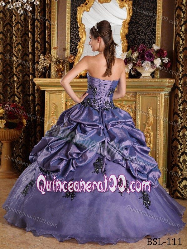 Modest Strapless Pick-ups Appliques Dress for Sweet 16 in Fashion