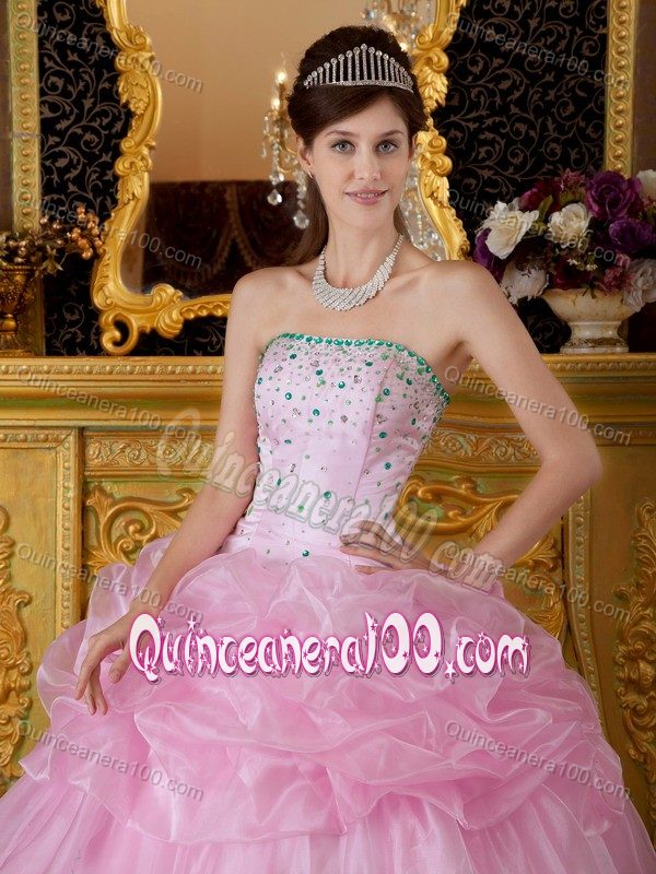 Amazing Organza Pink Strapless Quinceanera Dresses with Beading