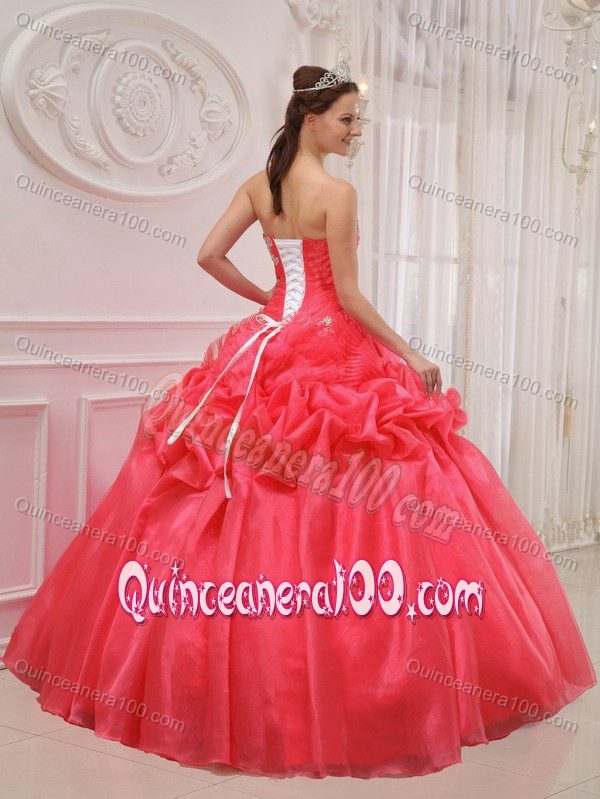 Newest Red Ball Gown Strapless Quinceanera Dress with Appliques