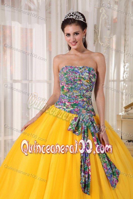 Multi-colored Sexy Bowknot Quinceanera Dresses with Prints