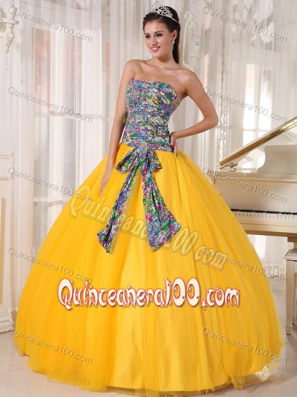 Multi-colored Sexy Bowknot Quinceanera Dresses with Prints