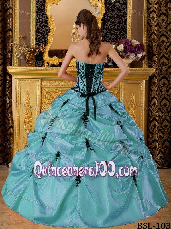 Beading Appliqued Turquoise Sweet 16 Dresses with Pick-ups