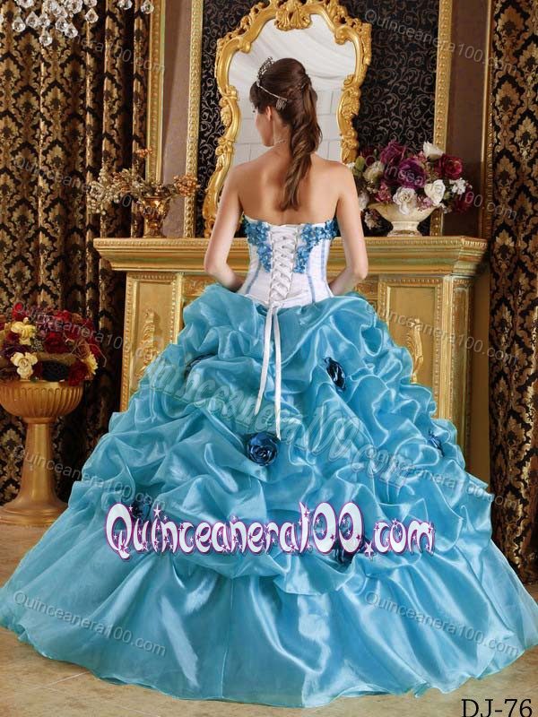 Appliques and Pick ups Accent Blue and White Dresses Quinceanera