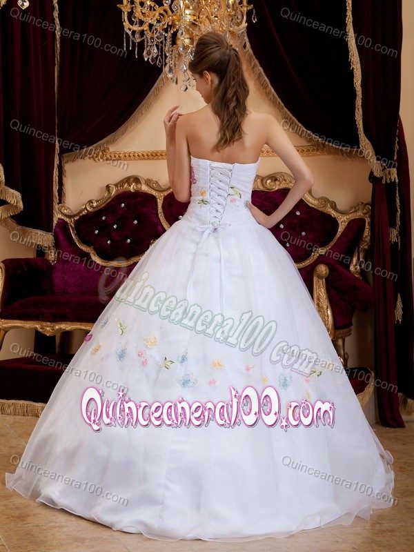 Colorful Embroidery Accent White Strapless Organza Dresses for 15