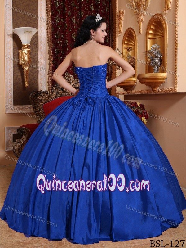 Beading and Ruches Accent Quinceanera Dresses in Royal Blue