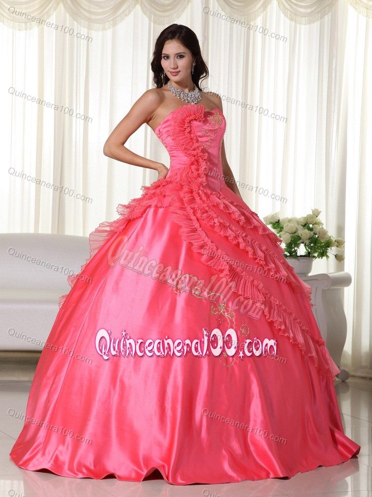 Coral Red Strapless Embroidery Dresses for a Quince with Pleats