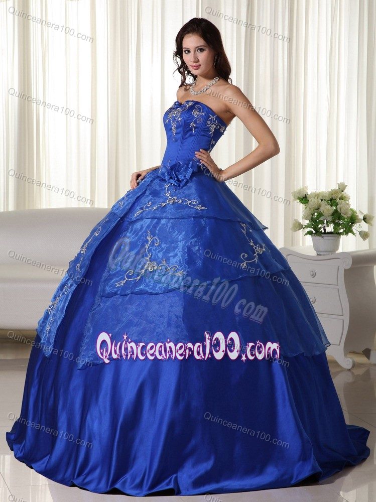 Royal Blue Embroidery Quince Dresses with Flower On Waist