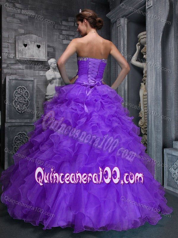 Light Purple Beading and Appliqued Quince Dresses with Ruffles