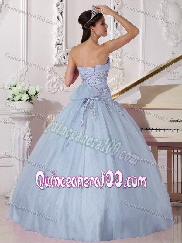 Simple Ball Gown Taffeta Quinceanera Party Dress with Appliques