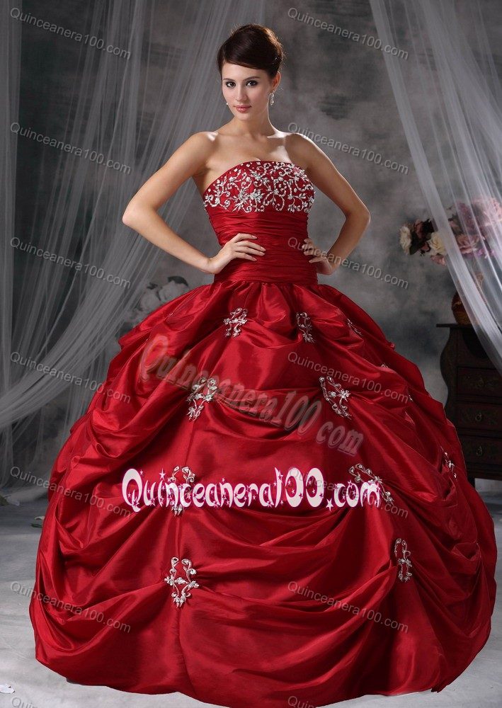 Maroon Gorgeous Taffeta Appliques Quinceanera Dress for Military Balls