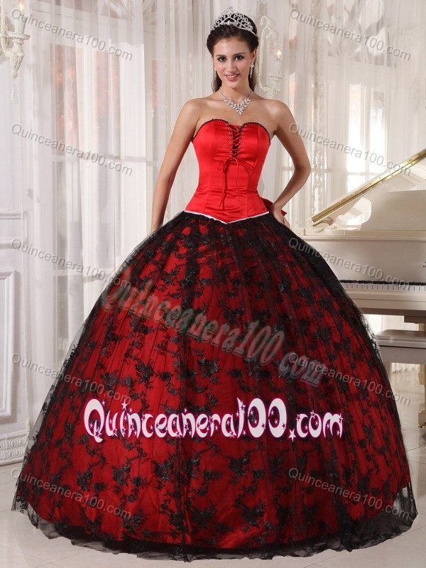 Red and Black Tulle Sweetheart Dresses for A Quince with Bowknot