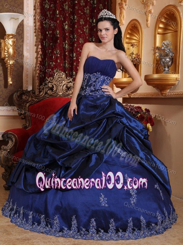 Modest Navy Blue Taffeta Appliques Quinceanera Dress Sweetheart