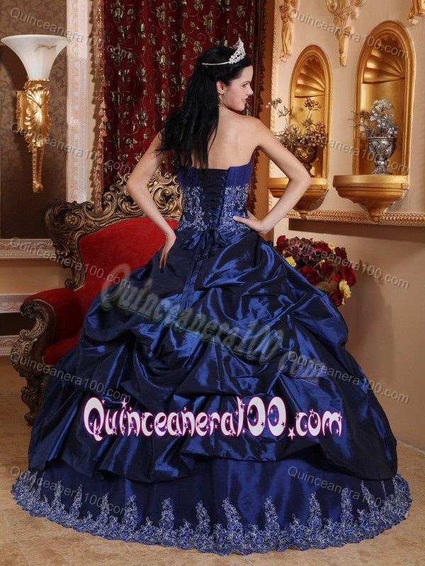 Modest Navy Blue Taffeta Appliques Quinceanera Dress Sweetheart