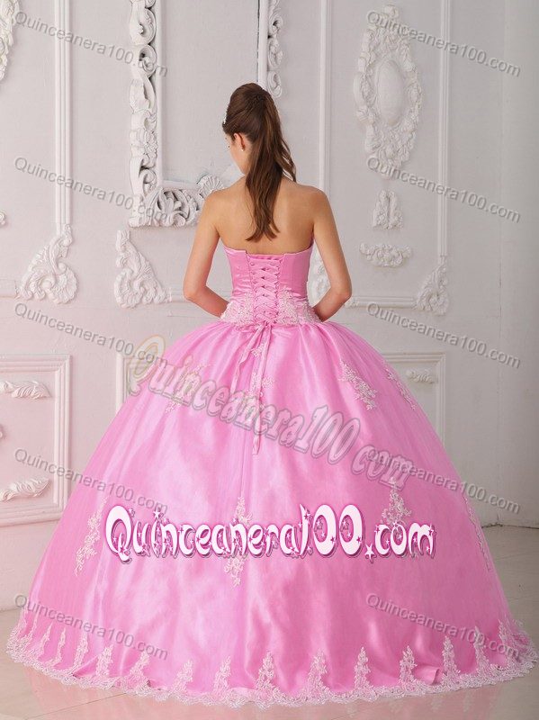 Sweet 15 Dress with Lace Appliques and Ruched Decorate Pink Color