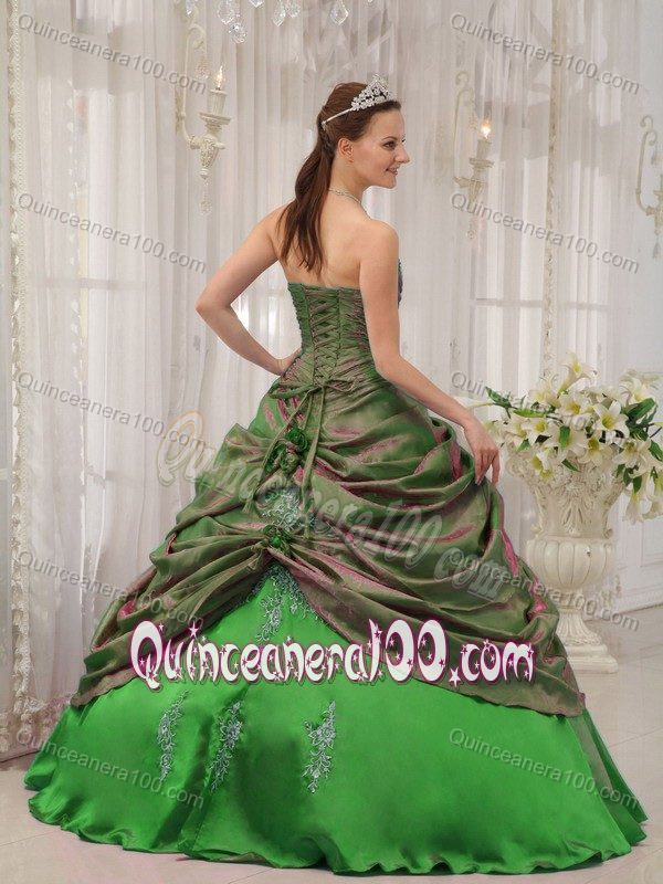 Green Ball Gown Strapless Special Fabric Appliques Quinceanera Dress