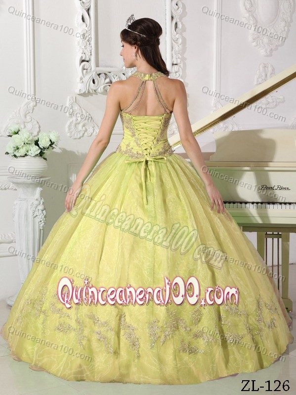 Haltered V-neck Yellow Puffy Ball Gown Sweet Sixteen Dresses