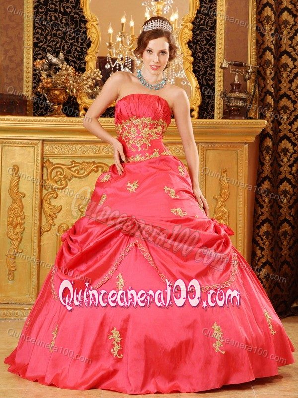 Red Strapless Quinceanera Dress with Appliques Full Skirt for 2014