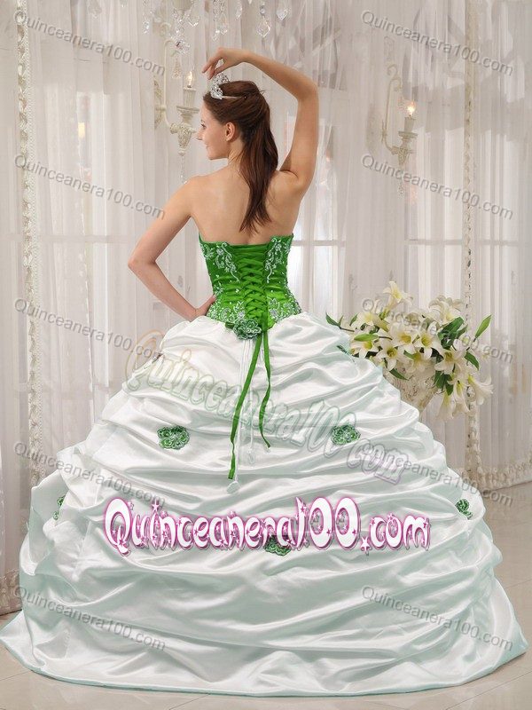 Green and White Quinceanera Gowns Dresses with Embroidery Pick ups