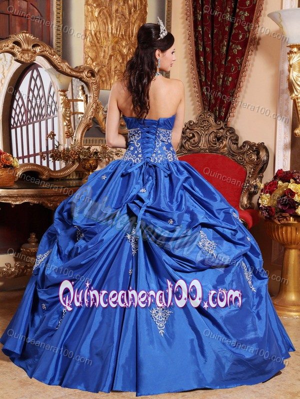 Appliques and Pick ups Blue Sweet Sixteen Quinceanera Dresses