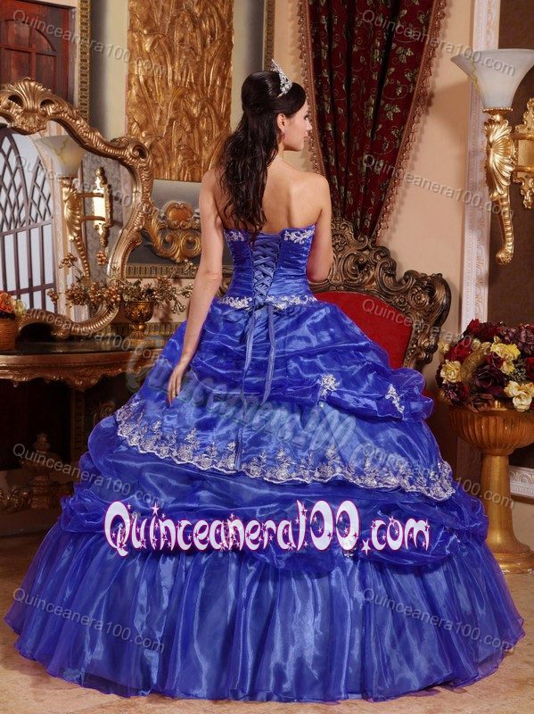 Royal Blue Organza Sweet 15 Dresses with Appliques and Pick ups