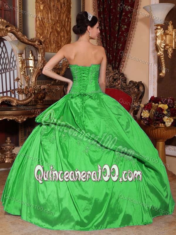 chic Spring Green Taffeta Floor-length Sweet Sixteen Dresses