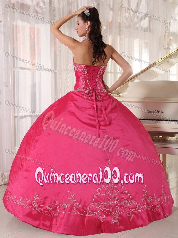 Coral Red Halter Top Beading Dress for Quince with Embroidery