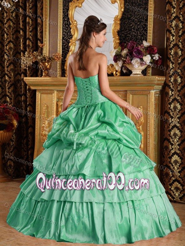 Multi-tiered Ball Gown Green Strapless Quinceanera Gowns in Taffeta