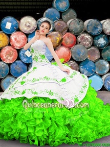 Flirting Spring Green Lace Up Sweetheart Appliques and Embroidery and Ruffles Sweet 16 Quinceanera Dress Organza Sleeveless