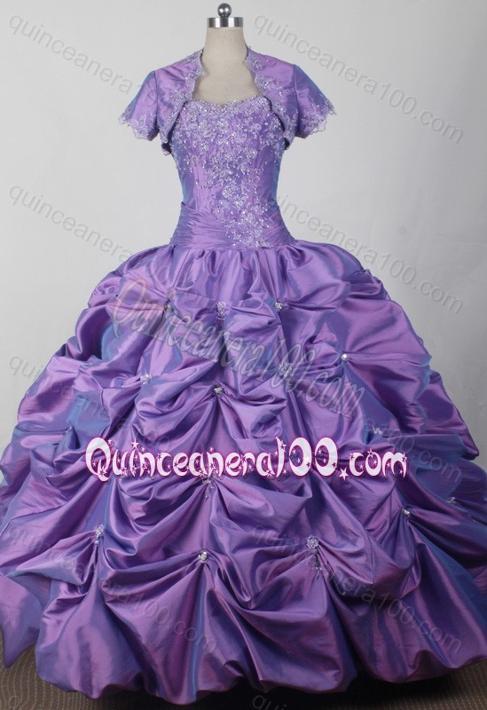 2014 Classical Purple Ball Gown Sweetheart Appliques Quinceanera ...