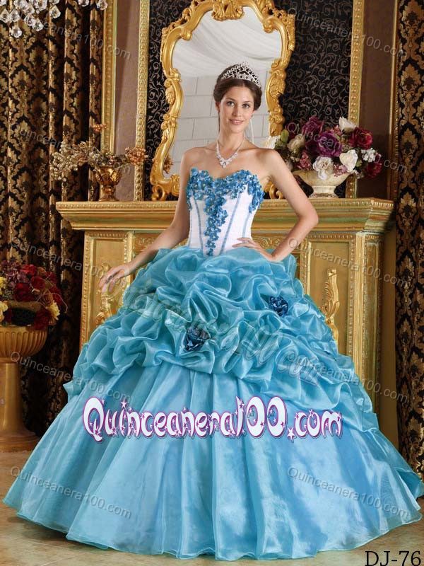 Appliques and Pick ups Accent Blue and White Dresses Quinceanera ...